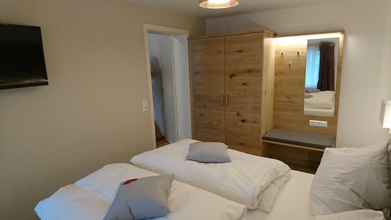 Traumhafte Ferienwohnung Mit Pool Steinen (Lorrach) Exterior foto